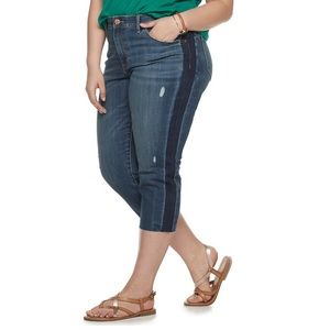 Evri Denim Side Stripe Capri Jeans 